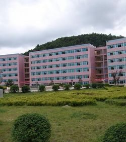 Guizhou University Institute of Technology学校图片