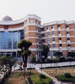 Hunan International Economics University学校图片