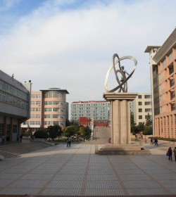 Pingdingshan Institute Of Industry Technology学校图片